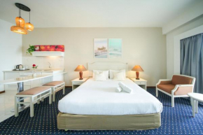 Rainbow Paradise Hotel with Beach at Tanjong Bungah